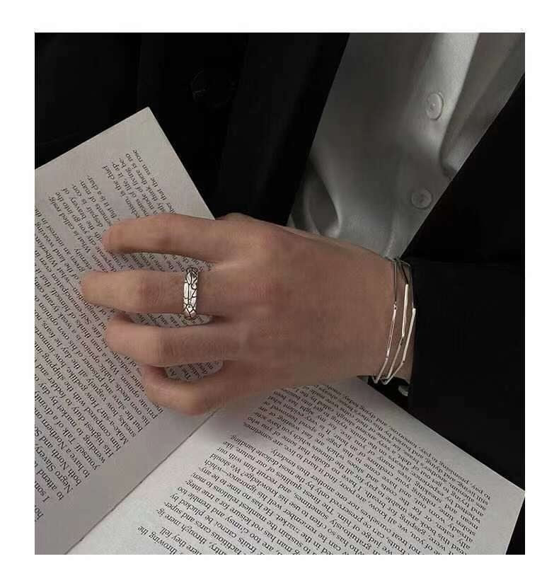 Vintage Old Wind Crack Open Ring