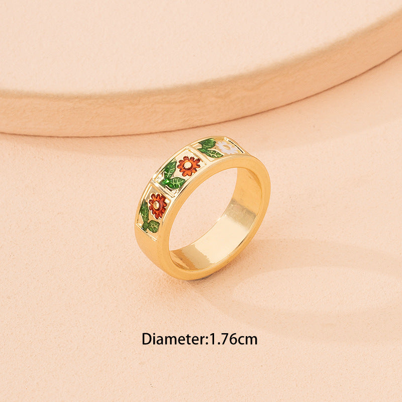 18K Gold Emerald Ring With Diamonds For Women